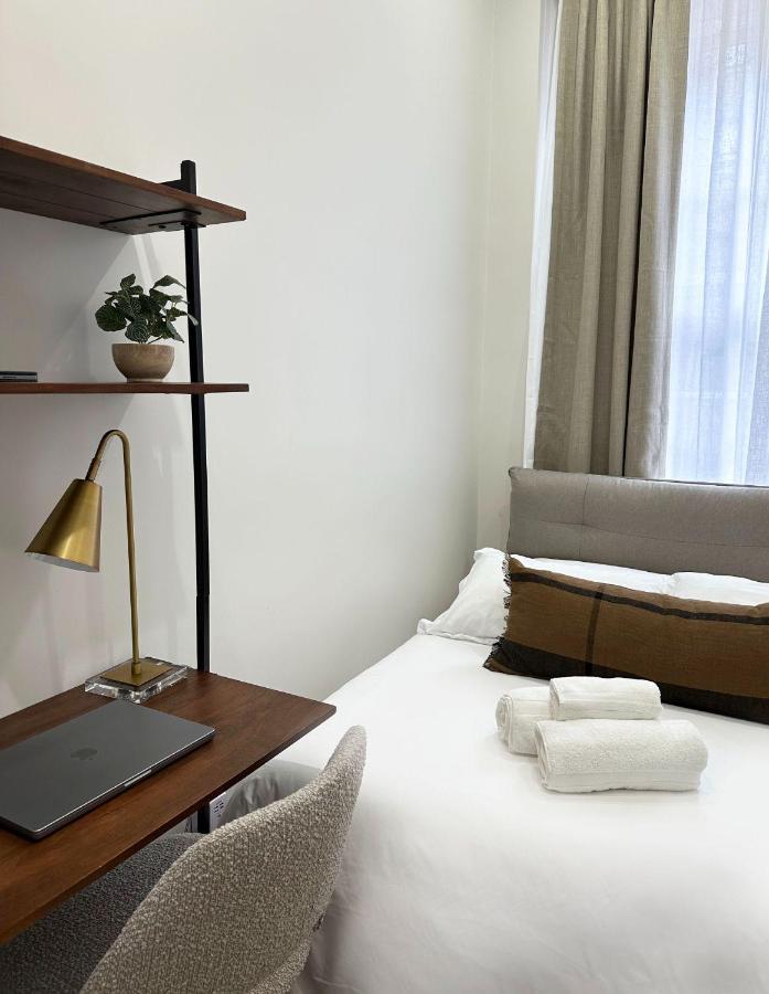 Outsite Chelsea Hotell New York Exteriör bild
